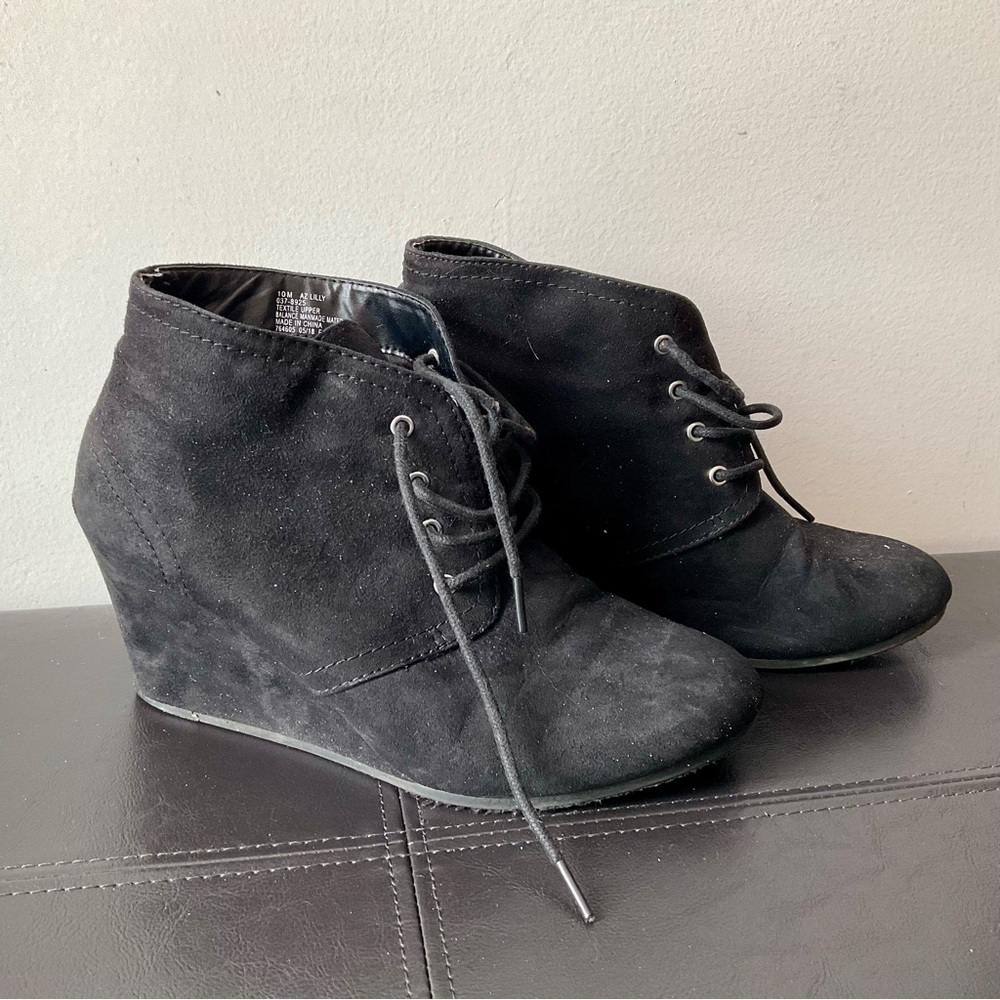 Black Wedge Ankle Booties - VGUC